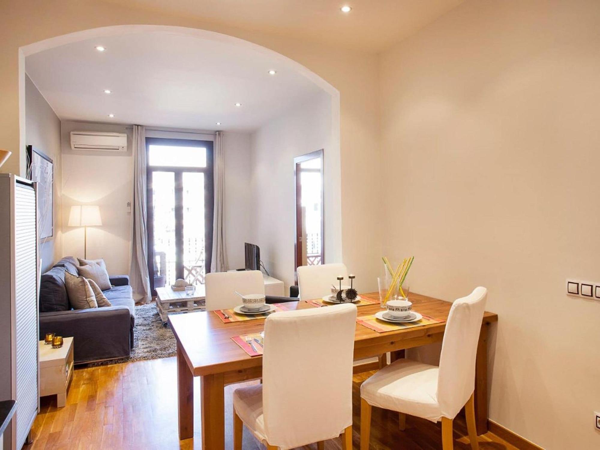 Lovely In Appartement Barcelone